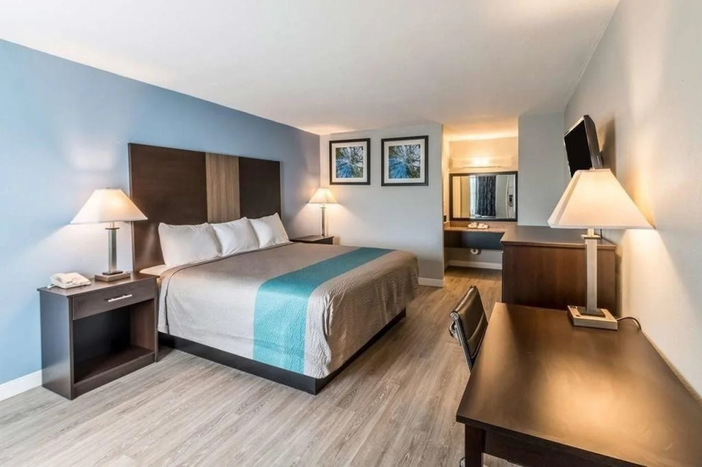 Econo Lodge Mineral Wells