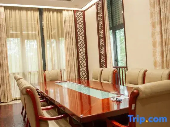 Shanshui Residence Resort Hotel