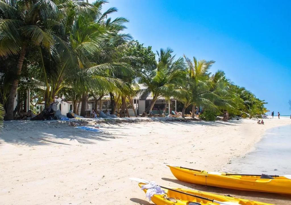 Stone Hotels Dhiffushi