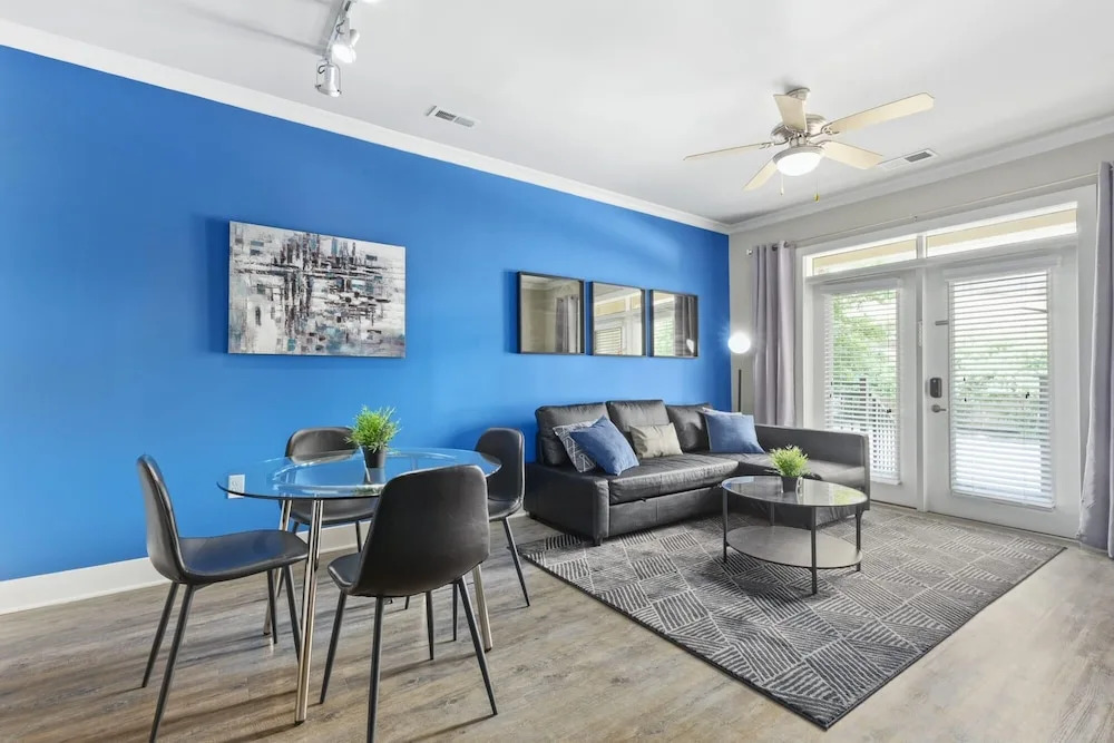 City Living in Downtown Raleigh Luxury Apt 2