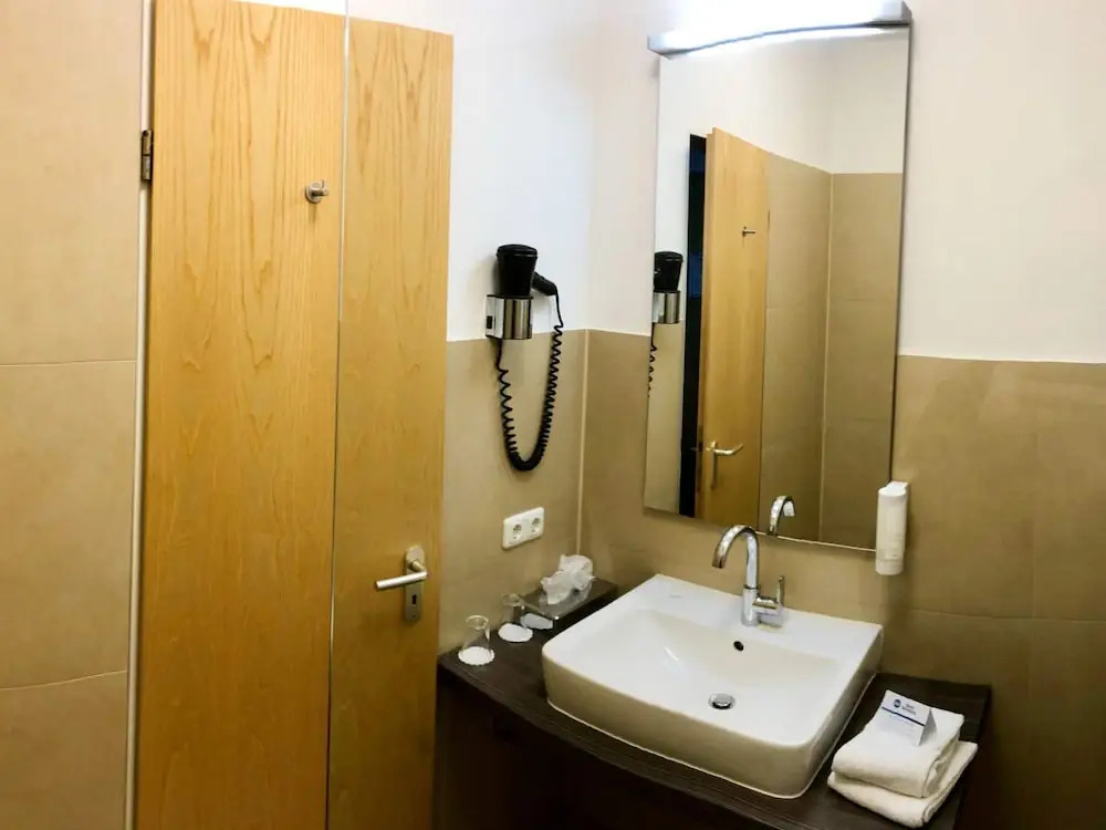 2 Person Holiday Park Home in Brauschweig