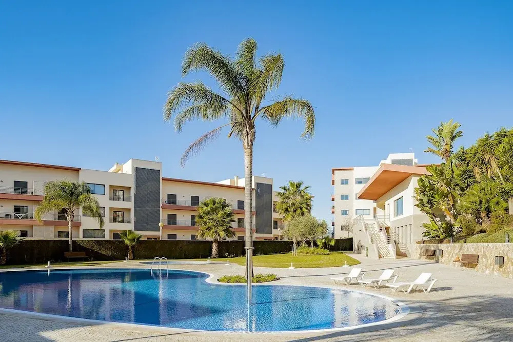 Lagos Central 1 With Pool by Homing