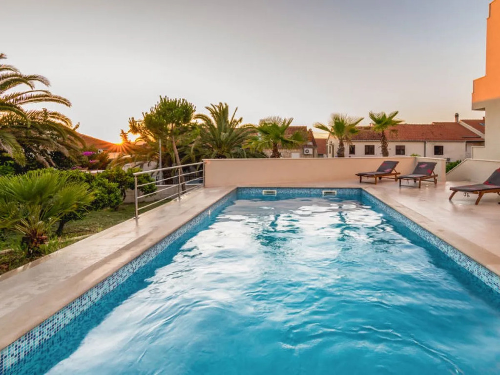 Villa 2 Pools 29713
