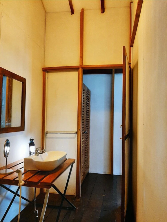 Elephant Lodge