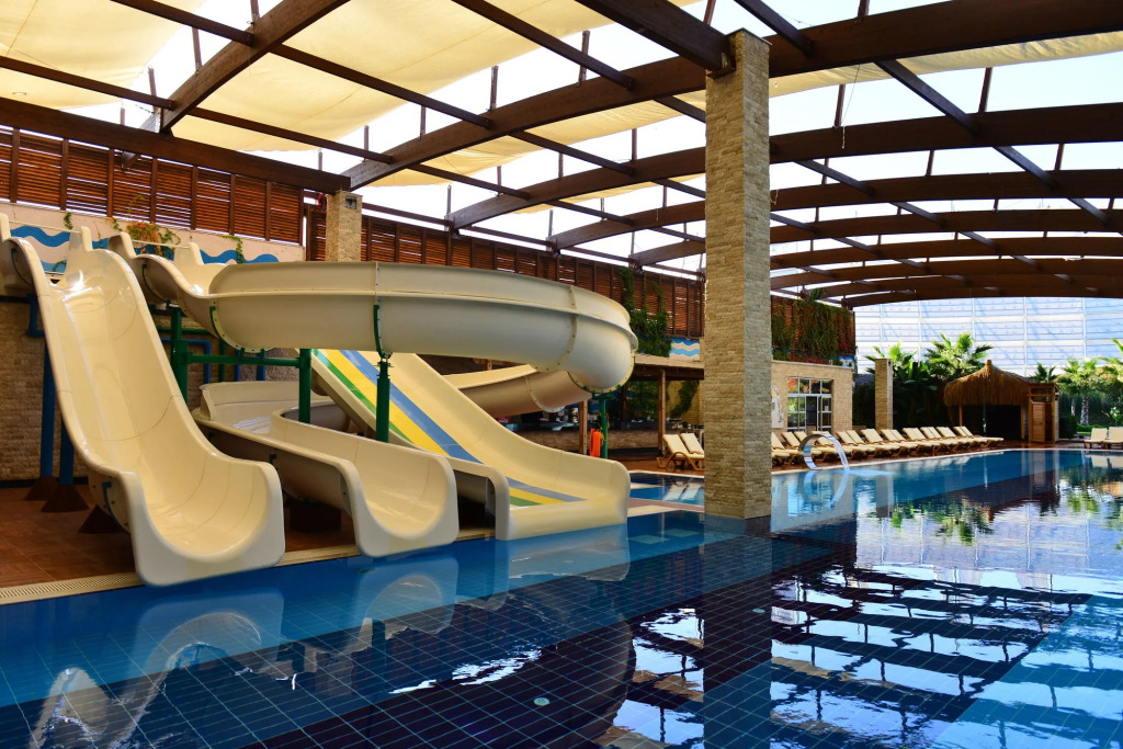 Adenya Hotel & Resort