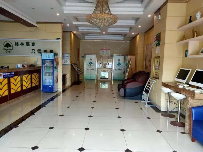 GreenTree Inn Jiangsu Suzhou Changshu Fuchunjiang International Qipeicheng Road Express Hotel