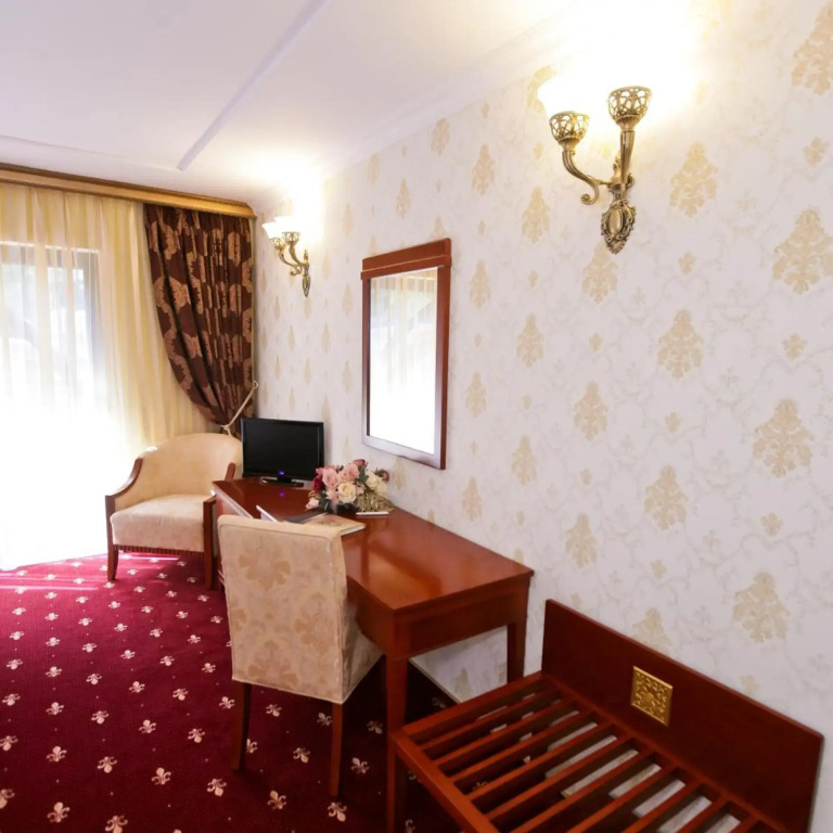 Hotel La Castel Iasi