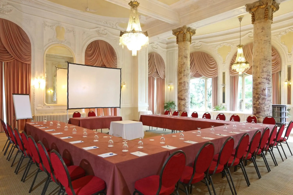 Hôtel du Grand Lac Excelsior