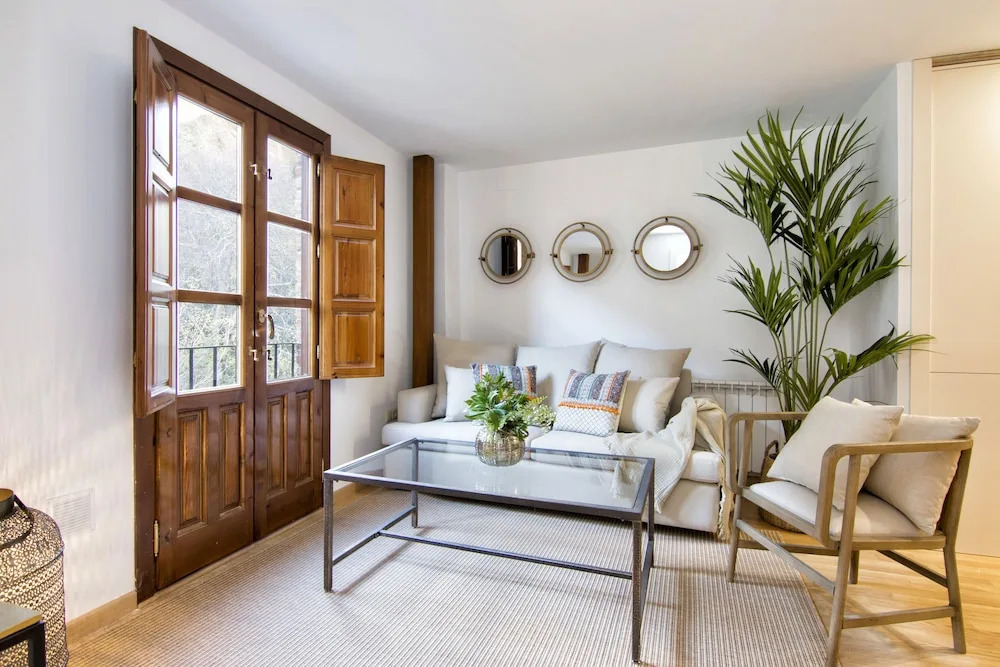 Alhambra Dreams - Luxury & Romantic
