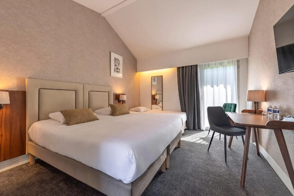 Le relais fleuri, Hôtel et restaurant Logis - Avallon