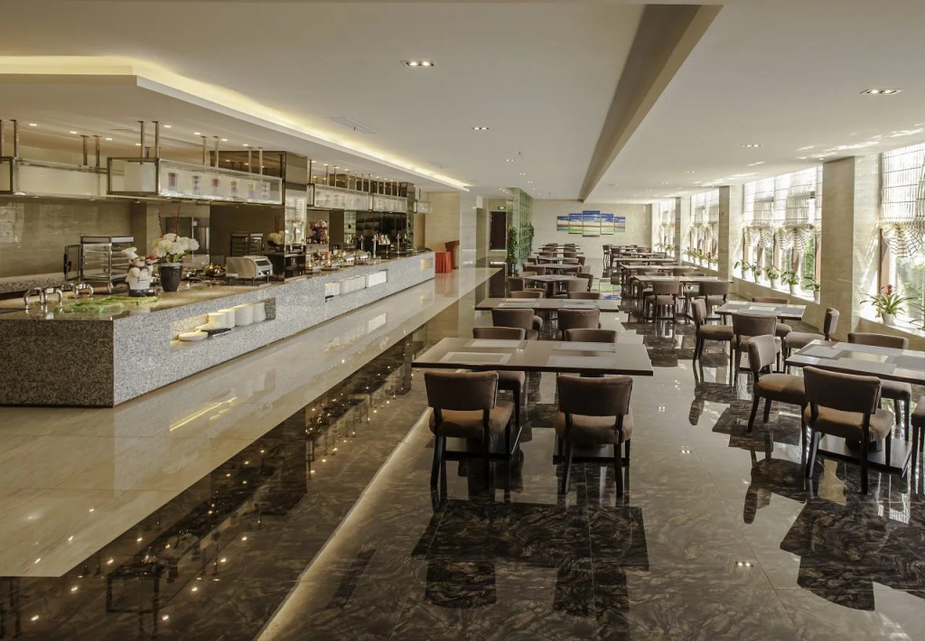 Mai Xinge International Hotel