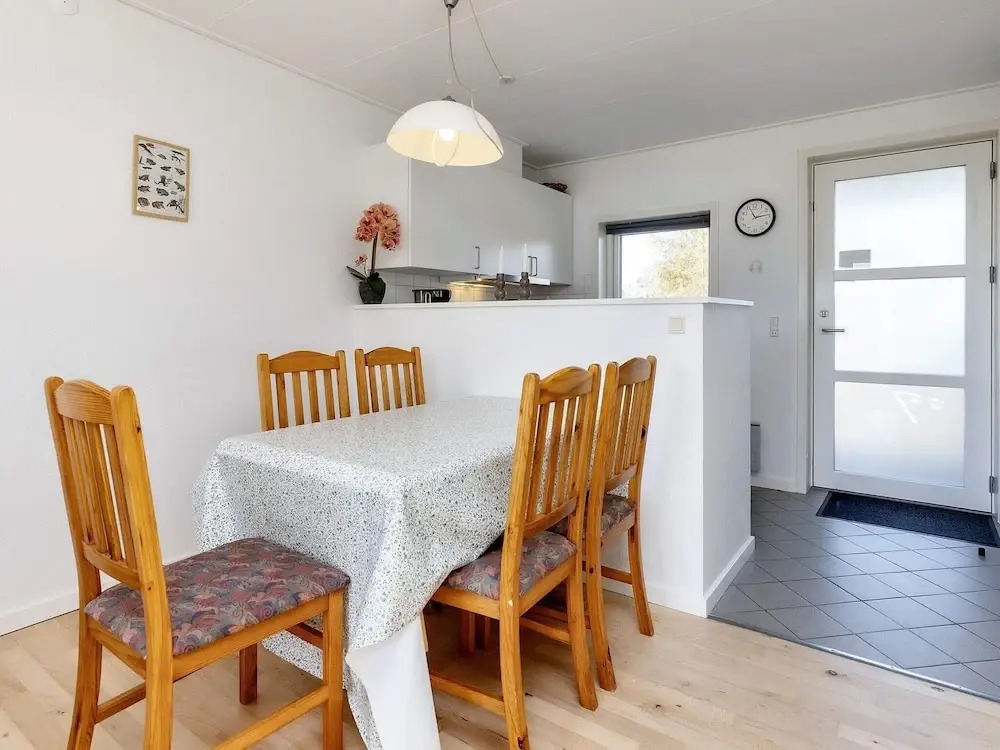 6 Person Holiday Home in Hals