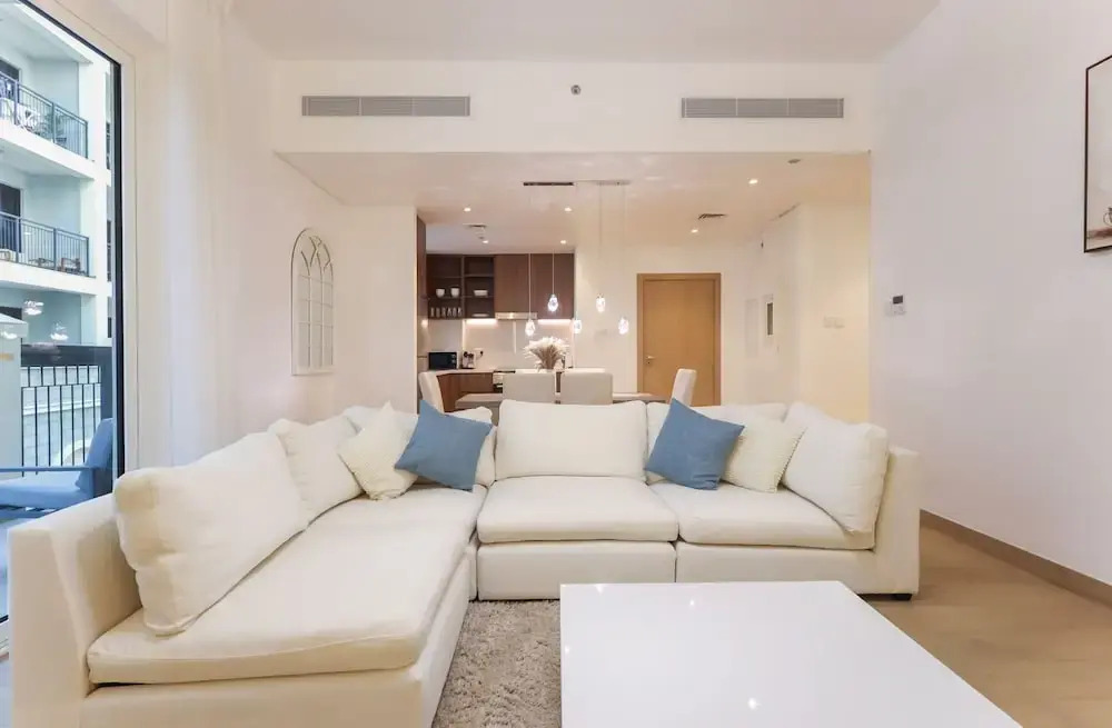 Elite LUX Holiday Homes - 1bhk Beachside Retreat at Port De La Mer Dubai