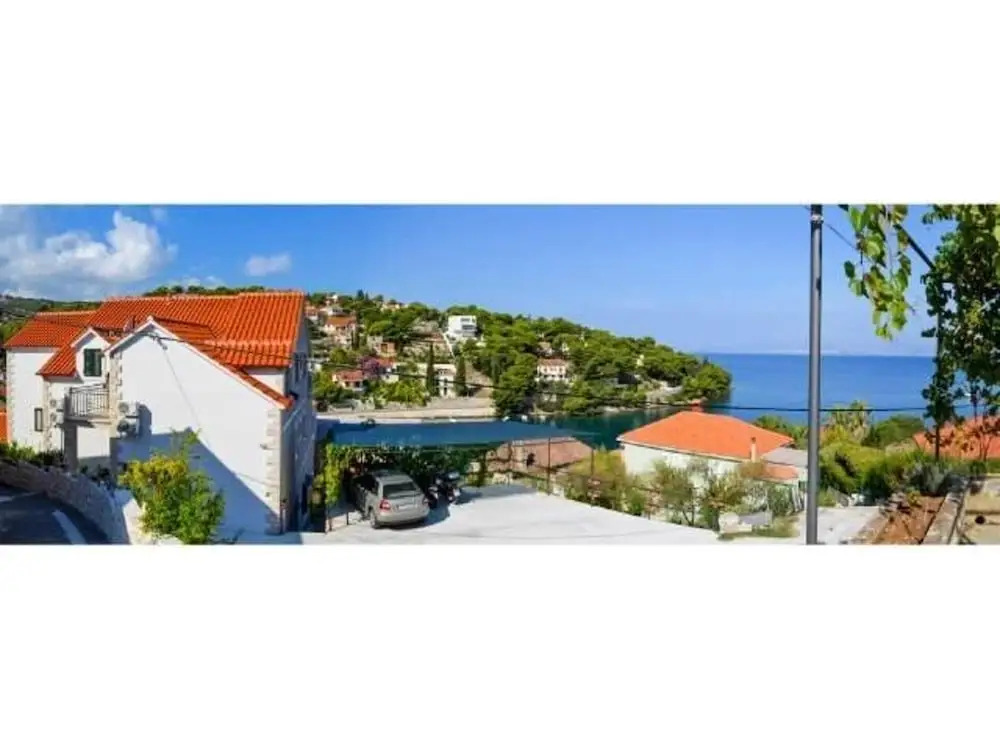 Apartment with 2 Bedrooms in Postira, with Wonderful Sea View, Furnished Terrace And Wifi - 60 M From the Beach