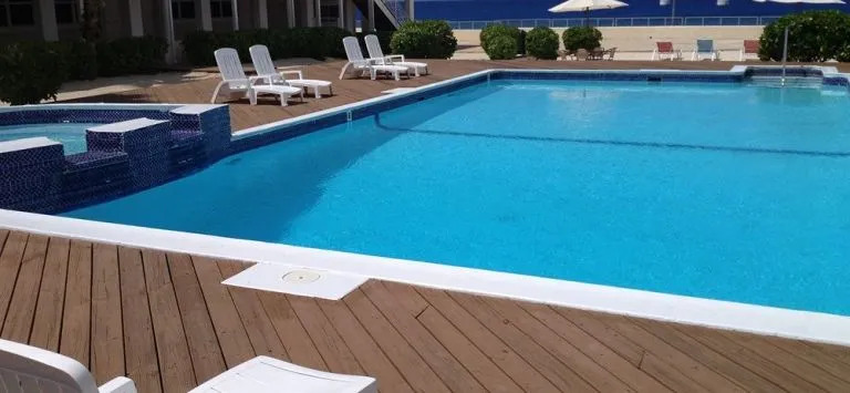 The Riviera, Grand Cayman