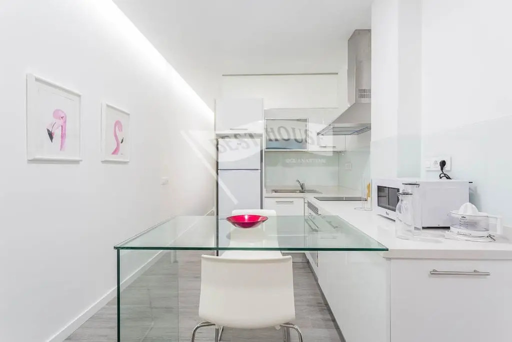 First line new apartment in Las Canteras