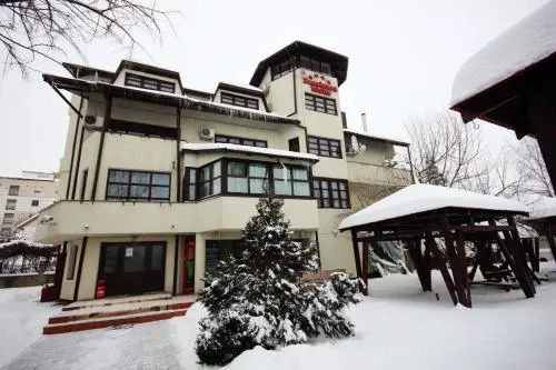 Pensiunea Iristar