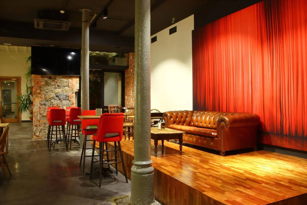 Poshtel Bilbao - Premium Hostel