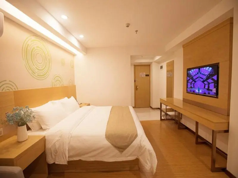 GreenTree Inn Haikou Chengmai Old Town Software Park Business Hotel