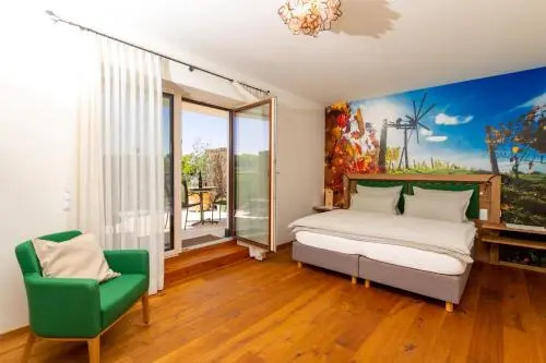 Weingut und Gästezimmer Perner