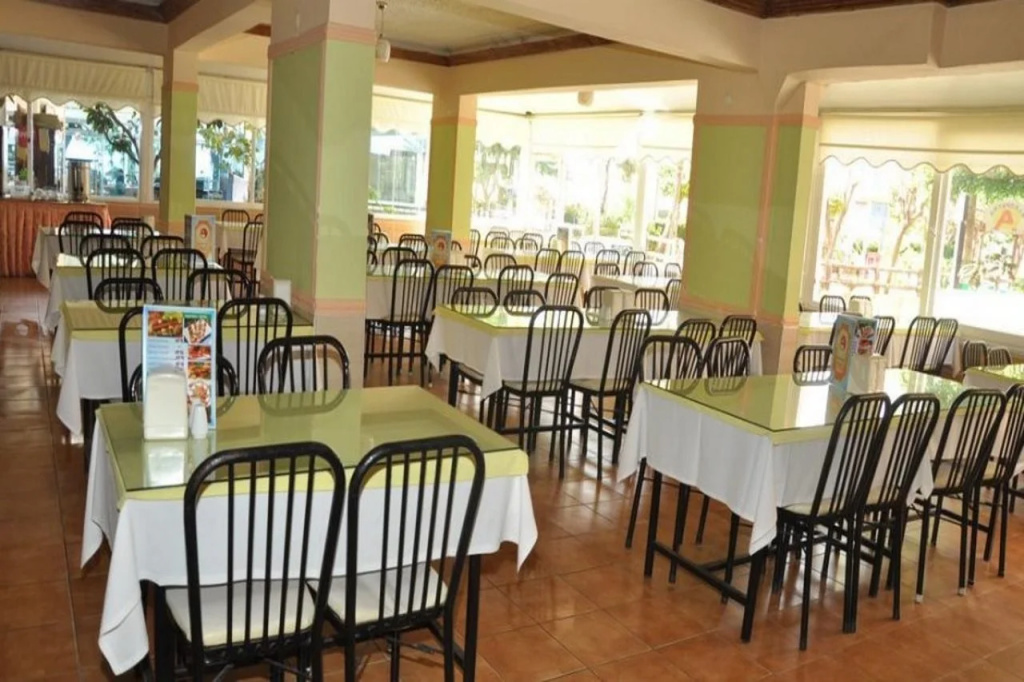 Kleopatra Ada Beach Hotel