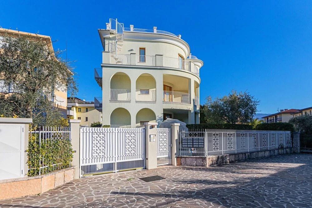 Casa Alessandra PT3 by Wonderful Italy