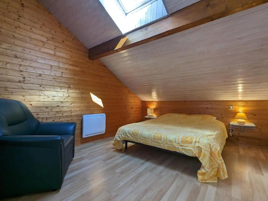 Chalet familial avec cheminée à Gérardmer - FR-1-589-37