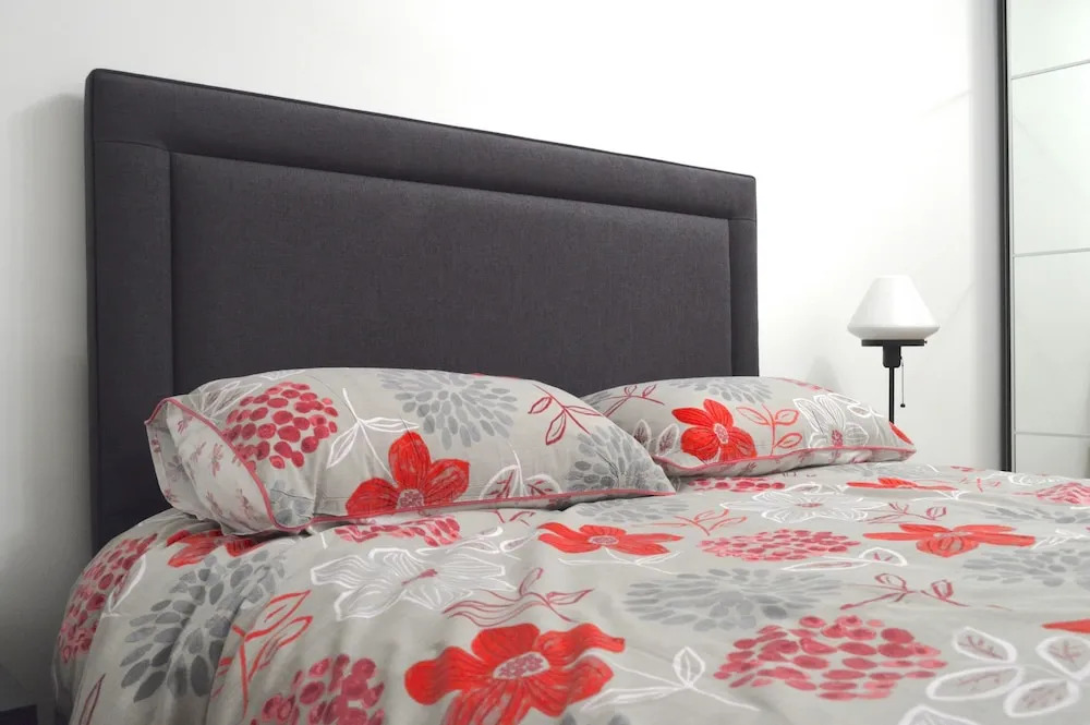 Bright & Spacious 1 Bed Flat in Kensington Olympia