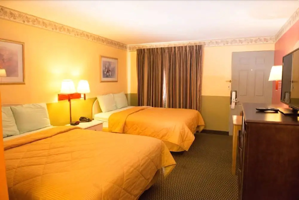 Budget Inn Express