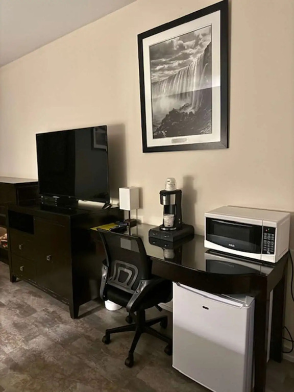 Big Bird Inn Wawa, SureStay Collection by Best Western