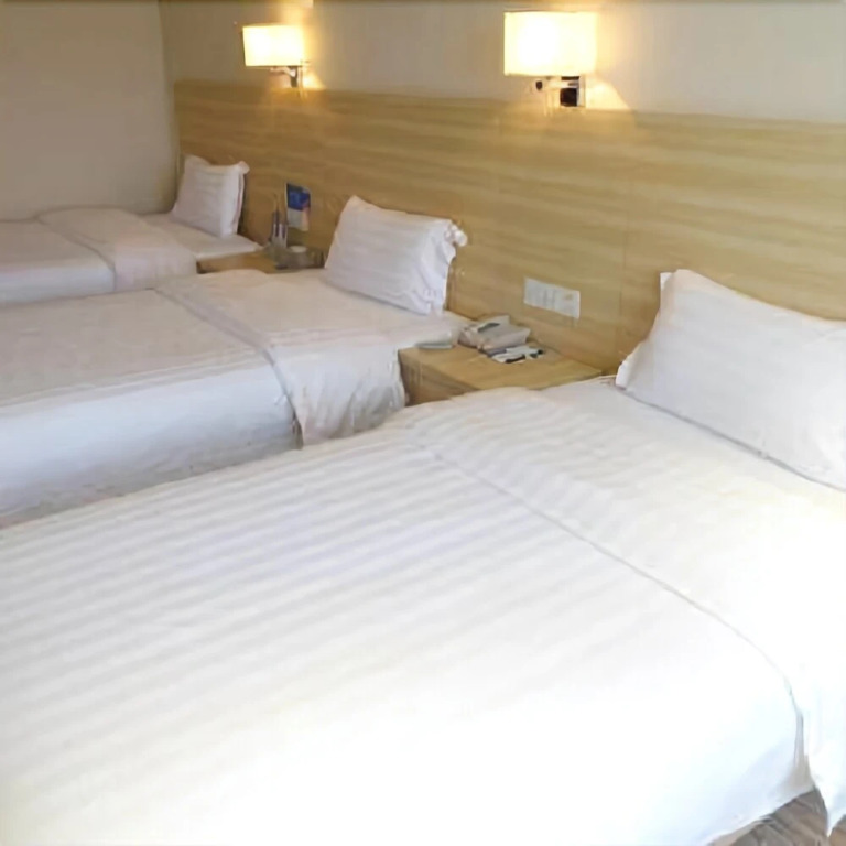 New Coast Hotel