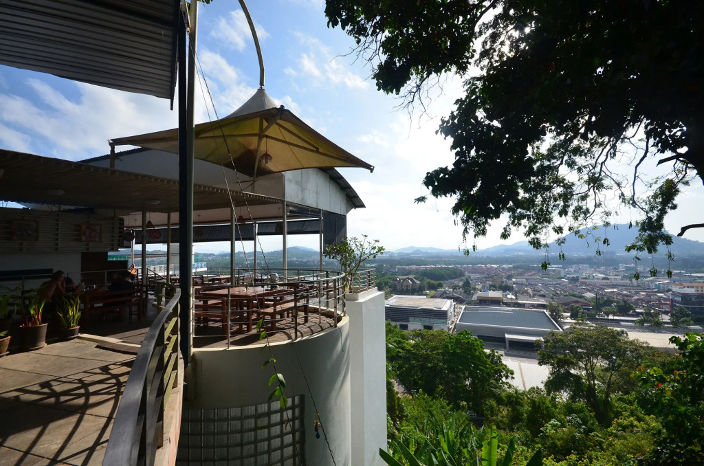 The Sky Dream Hotel