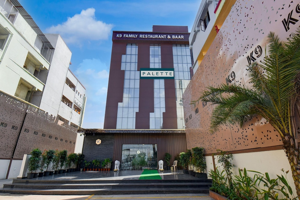Palette Hotel Chakan K9