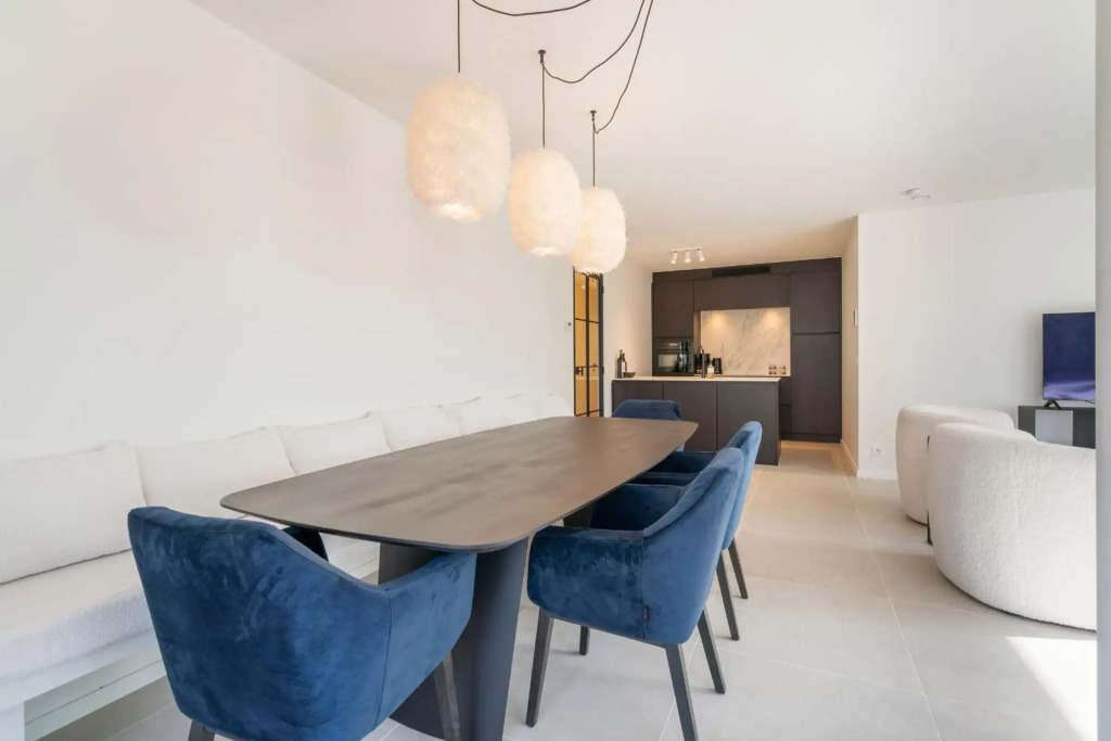 The Waves-Luxurious 3bedroom app w big terrace & garage