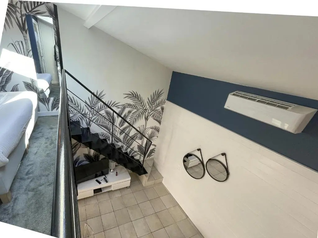 BH - LOFT FLEURI - New 4 People Very quiet
