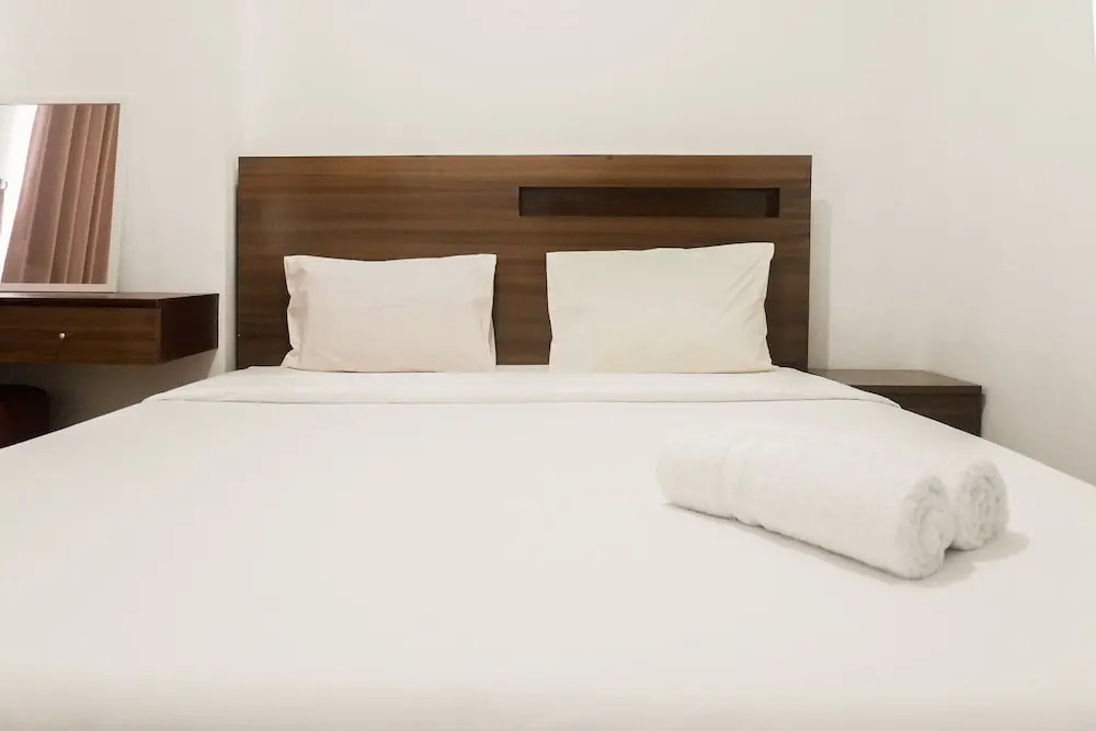 Homey and Comfy 2BR Apartment at Waterplace Residence