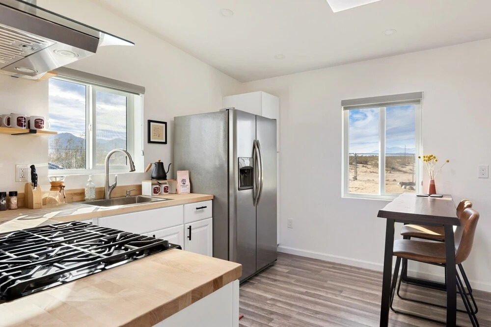 Mojave Ranch - Hot Tub, Fire Pit, Dark Skies And Desert Views! 2 Bedroom Home by RedAwning