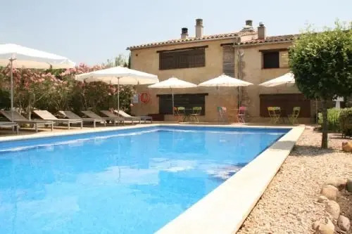 Can Patiras B&B
