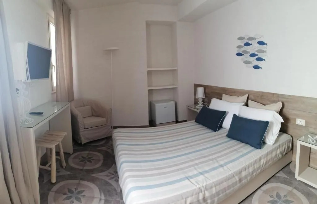 7 palazzi Lampedusa