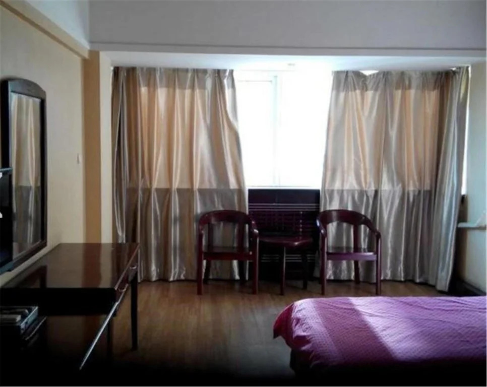 Waimao Hotel