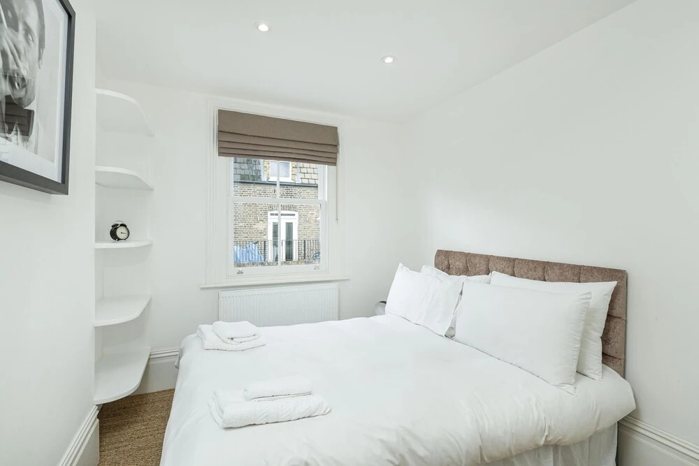 Top Floor Flat - Mimosa Street