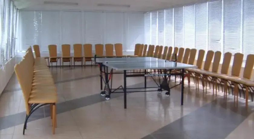 ADIS Holiday Inn Hotel