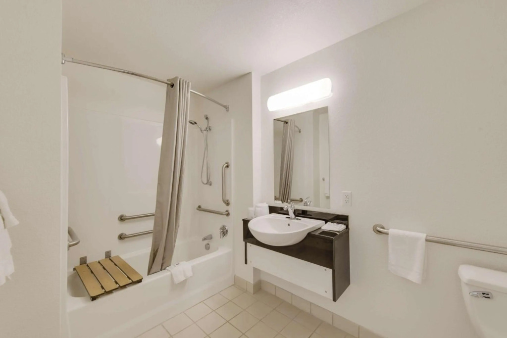 Motel 6 Virginia Beach