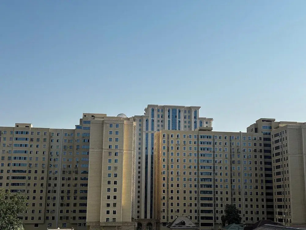 HOTEL DEHLAVI o