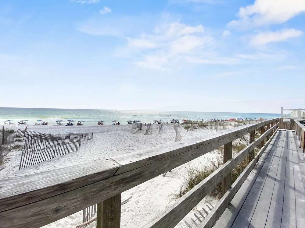 Leeward Ii-9 Crazy Love 1 Bedroom Condo by RedAwning