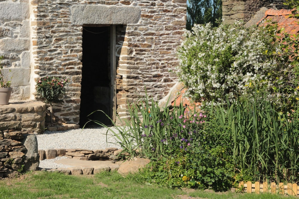 Le Manoir de Kérofil ** Gîte et chambres dhôtes **