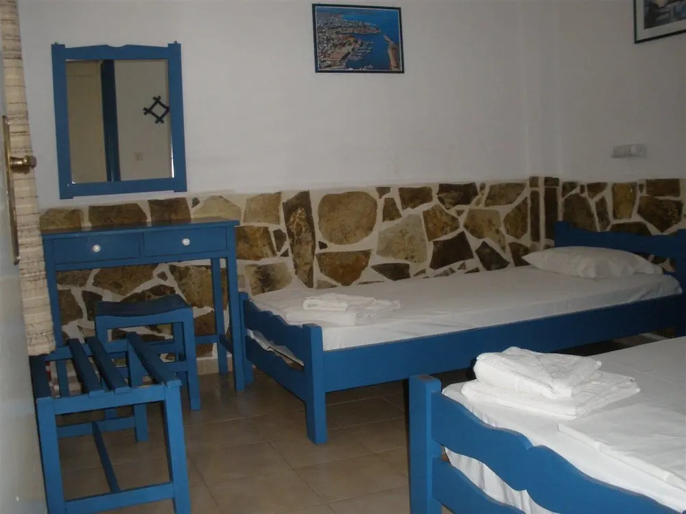 Elenis Apartments