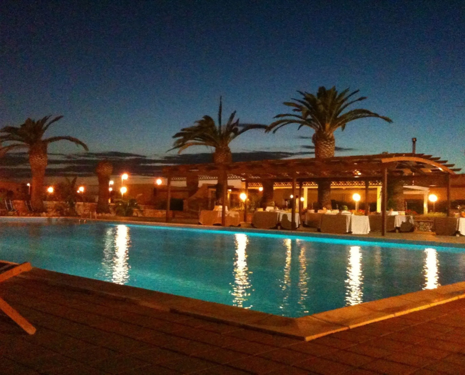 Racar Hotel