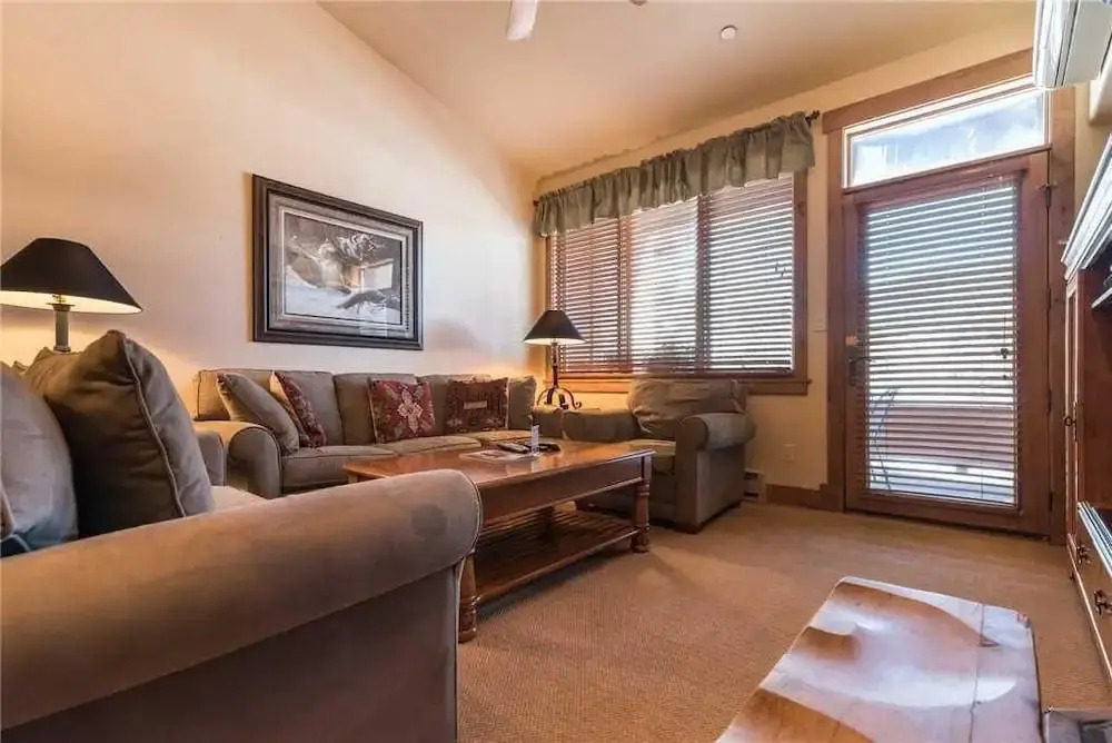 3306 Champagne Lodge, Trappeur's Crossing Apartment 2