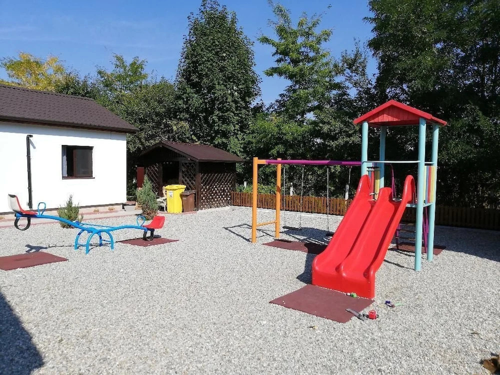 Popasul Montan - Piscina, Tenis & Vedere Munte
